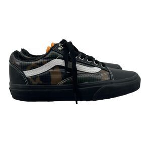 VANS Womens 9 All Weather MTE Old Skool Shoe Black Camo Faux Fur Low Top Lace Up